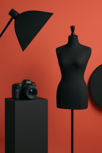 Como contratar o fotógrafo de moda ideal para sua marca - nosso artigo dá dicas e explica o porquê contratar um fotógrafo de moda é essencial